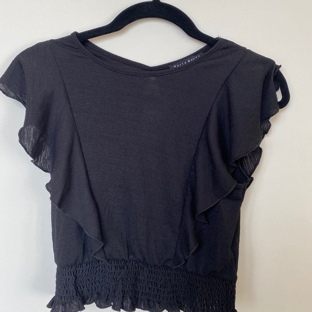 Haute Monde black ruffle sleeved tank top size s